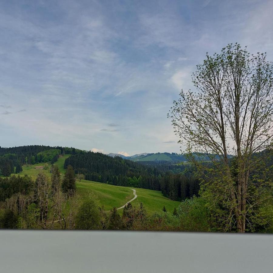 Hirsch
